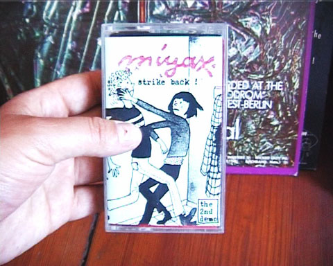Myiax